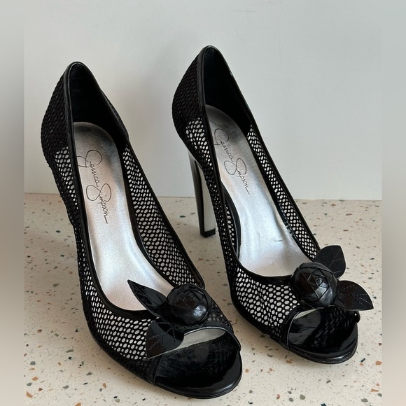 NWOT Jessica Simpson Hasper Black‎ Fishnet High Heels with Flower Peep Toes - Picture 3 of 13